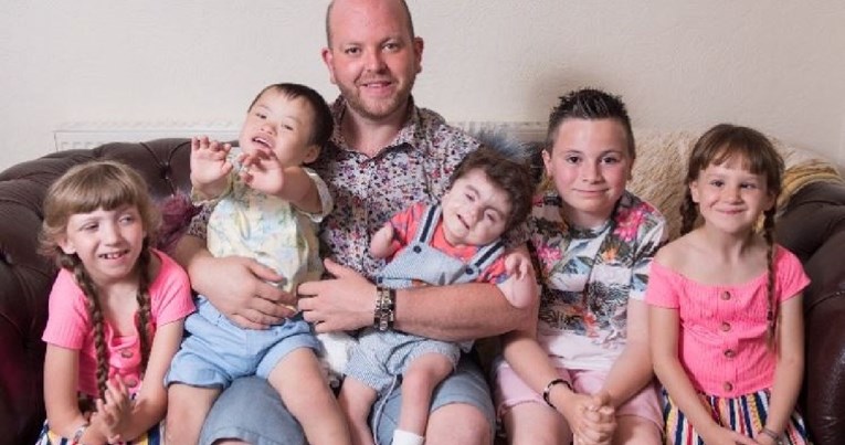 Gay tata posvojio šestero djece s poteškoćama u razvoju: "Treba im dom pun ljubavi"