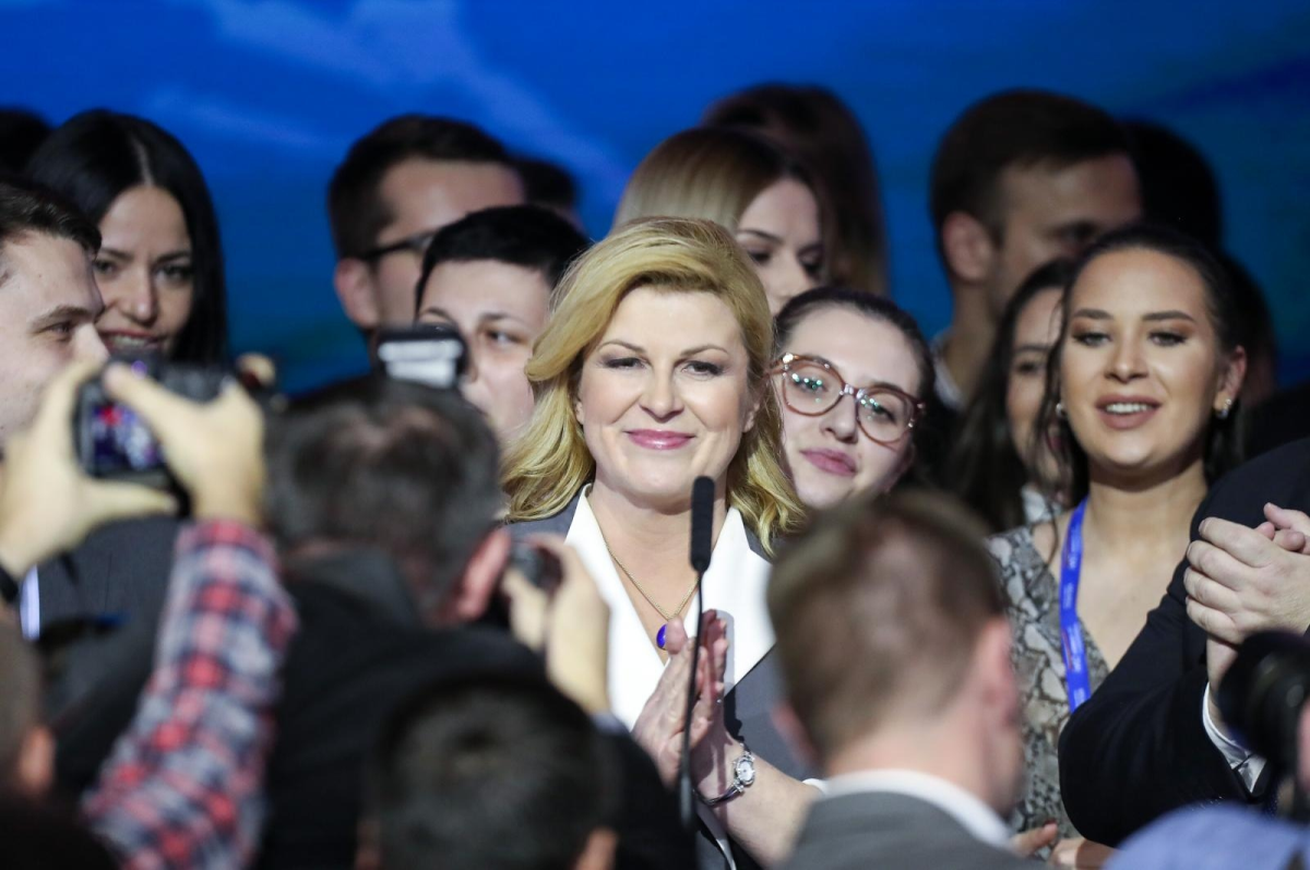 Kolinda u izborni stožer stigla u haljini koju je već nosila, i to dva puta