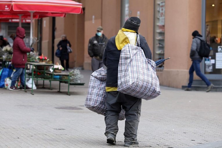 Grad Zagreb osigurao dodatan smještaj, hranu i topli napitak beskućnicima tijekom zime
