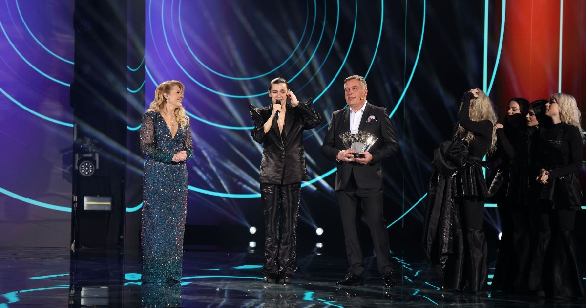Marko Bošnjak zaplakao nakon pobjede na Dori: "Meni je ovo životni san"