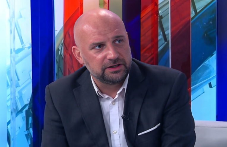 Analitičar: Zašto bi jedino Hrvatska odbila doći na mimohod u Parizu?