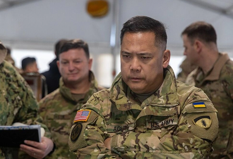 Američki general zadužen za pomoć Ukrajini ostavio tajne karte u vlaku