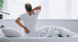 Liječnici upozoravaju da je spavanje u ovom položaju najopasnije za našu kralježnicu