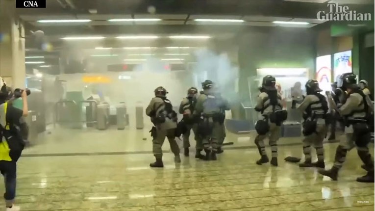 Kina zove prosvjednike u Hong Kongu teroristima. Prijeti li novi Tiananmen?