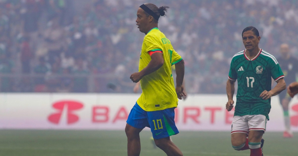 Pogledajte kako je Ronaldinho asistirao Adrianu