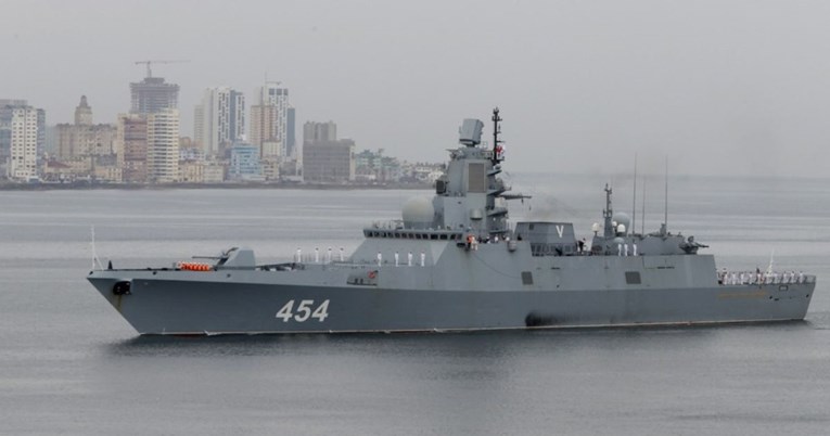 Ruski ratni brod izvodio vježbe u Atlantskom oceanu