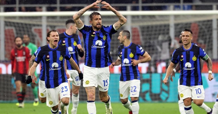 Inter pobijedio Milan u derbiju i osvojio Serie A