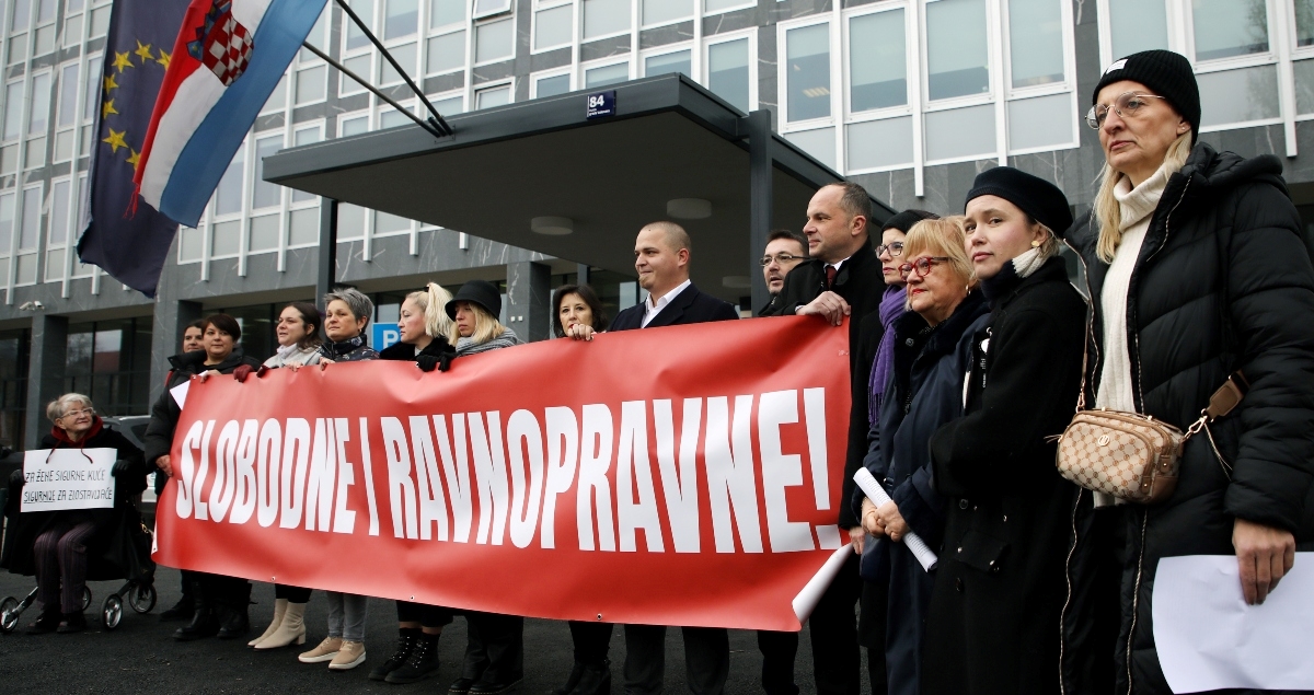 SDP: Vlada ne čini dovoljno da zaštiti žene od nasilja