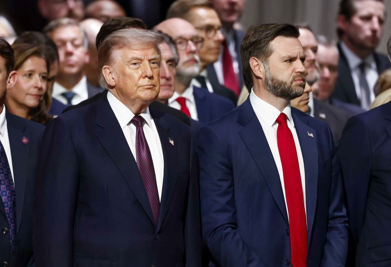 Trump i JD Vance javno se razilaze oko prioriteta rata s Iranom