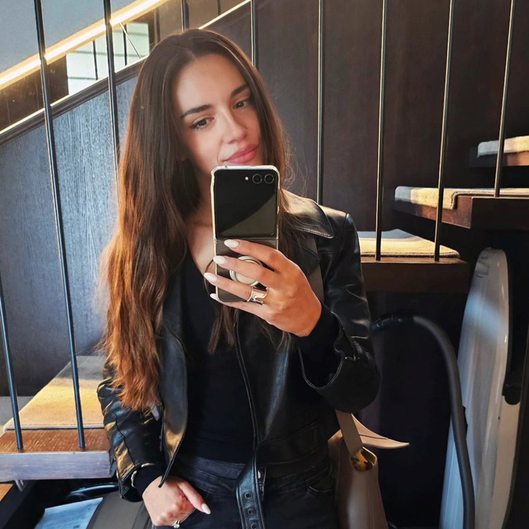 Nives Ivanišević pokazala outfit za izlazak, traperice su ukrale pažnju