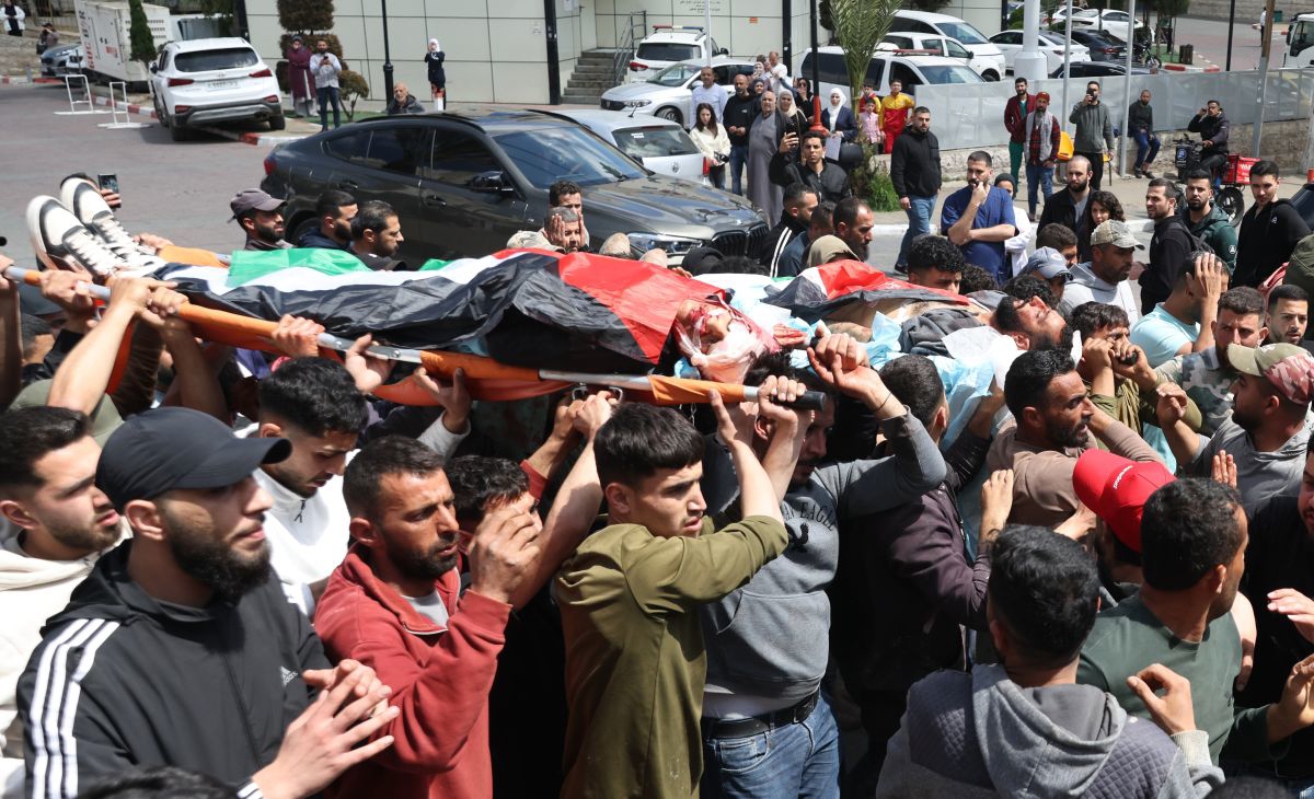 Tinejdžer i muškarac ubijeni u napadu kod škole na Zapadnoj obali. "Naša stvarnost"