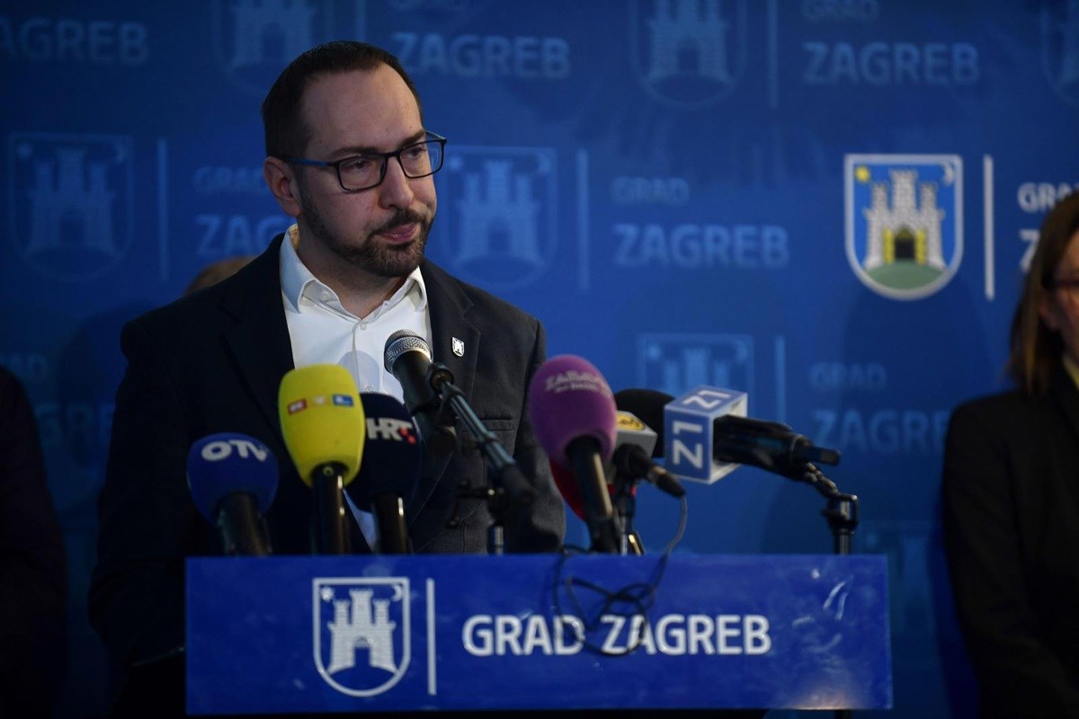 Tomašević najavio promjene u prometu. "Tramvaji će imati prednost na raskrižjima"
