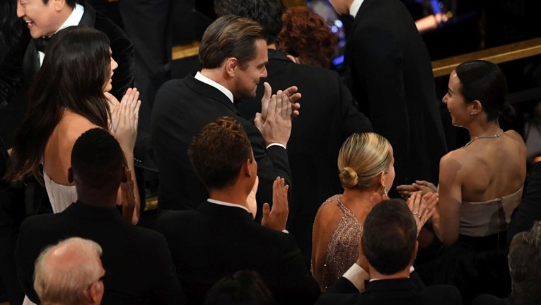 DiCaprio na Oscarima snimljen s curom