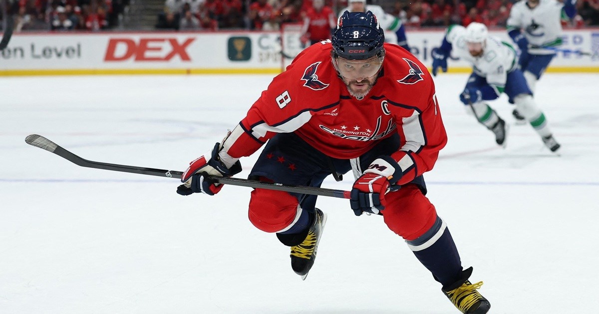Aleksander Ovečkin na korak od 900. gola u NHL-u