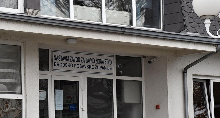 U Brodsko-posavskoj 127 novih slučajeva zaraze koronavirusom