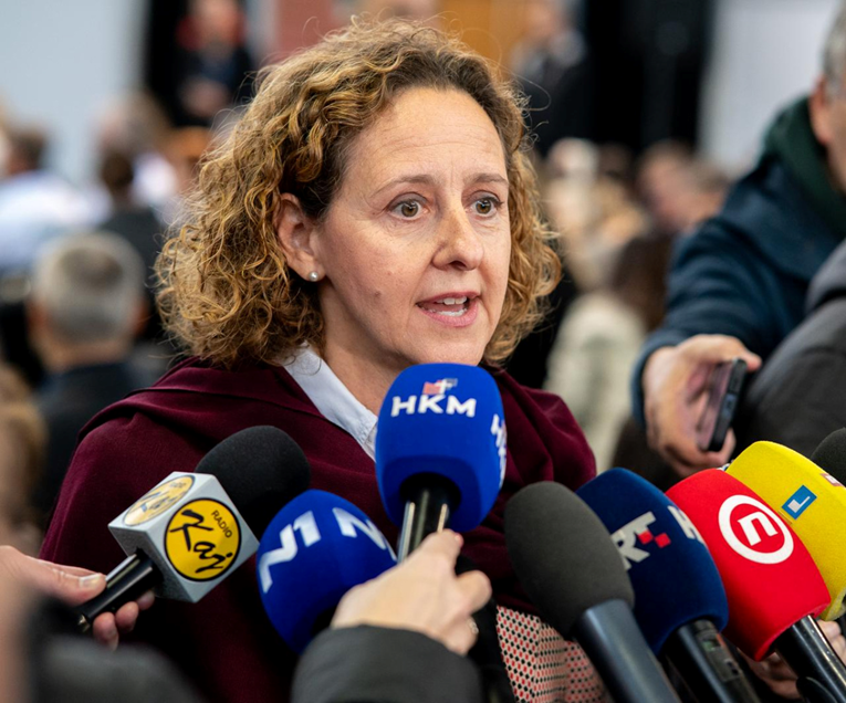 Obuljen Koržinek: Ekstremna ljevica sve nas želi pretvoriti u fašiste