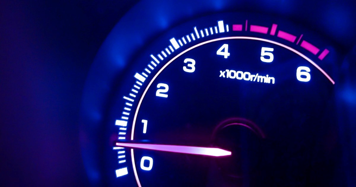 Jeste li znali da vožnja na niskim okretajima može biti pogubna za motor automobila?