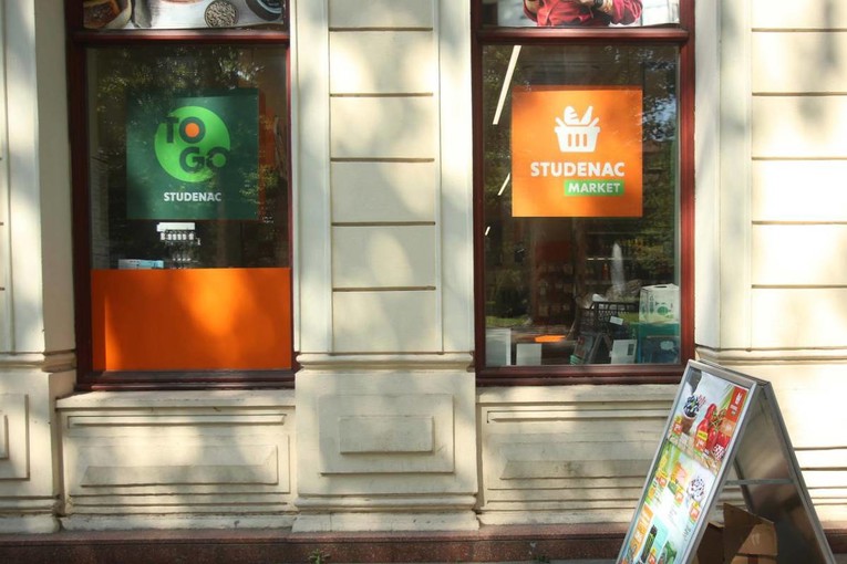 Studenac duguje stotine milijuna eura, zatvara dio svojih trgovina