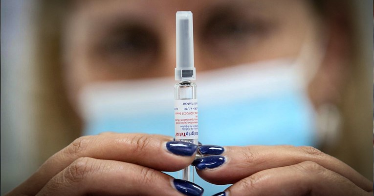 Može li nas cjepivo protiv gripe stvarno zaštititi i od covida-19?
