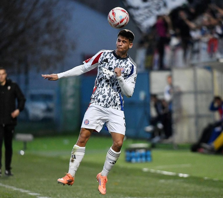 CIES: Hajdukov dragulj je jedan od najboljih mladih bekova izvan Liga petice