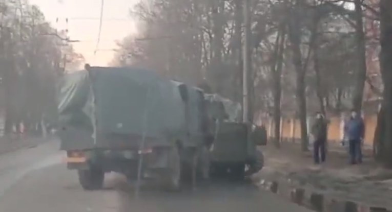 Rusi zauzeli još jedan ukrajinski grad: "Sve je stalo, na ulicama su oklopna vozila"