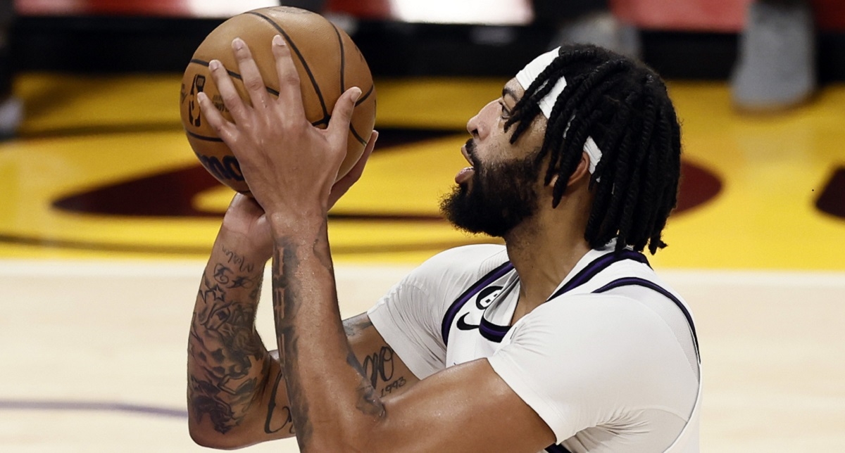 Lakersi najmanje mjesec dana bez Davisa