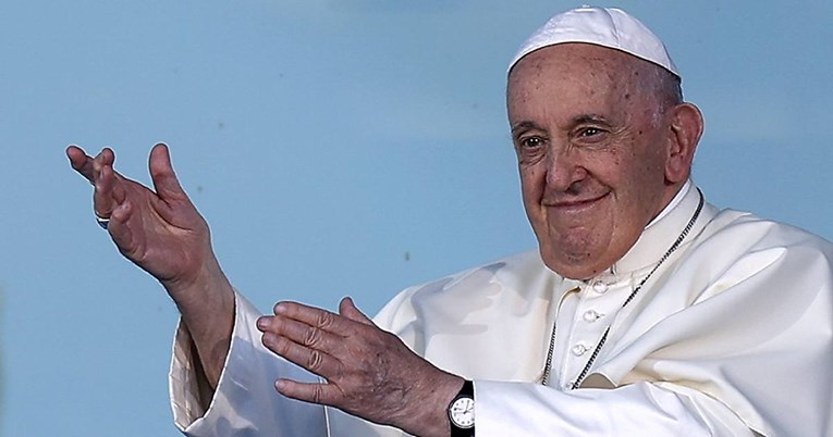 Papa: Crkva je otvorena za LGBT ljude