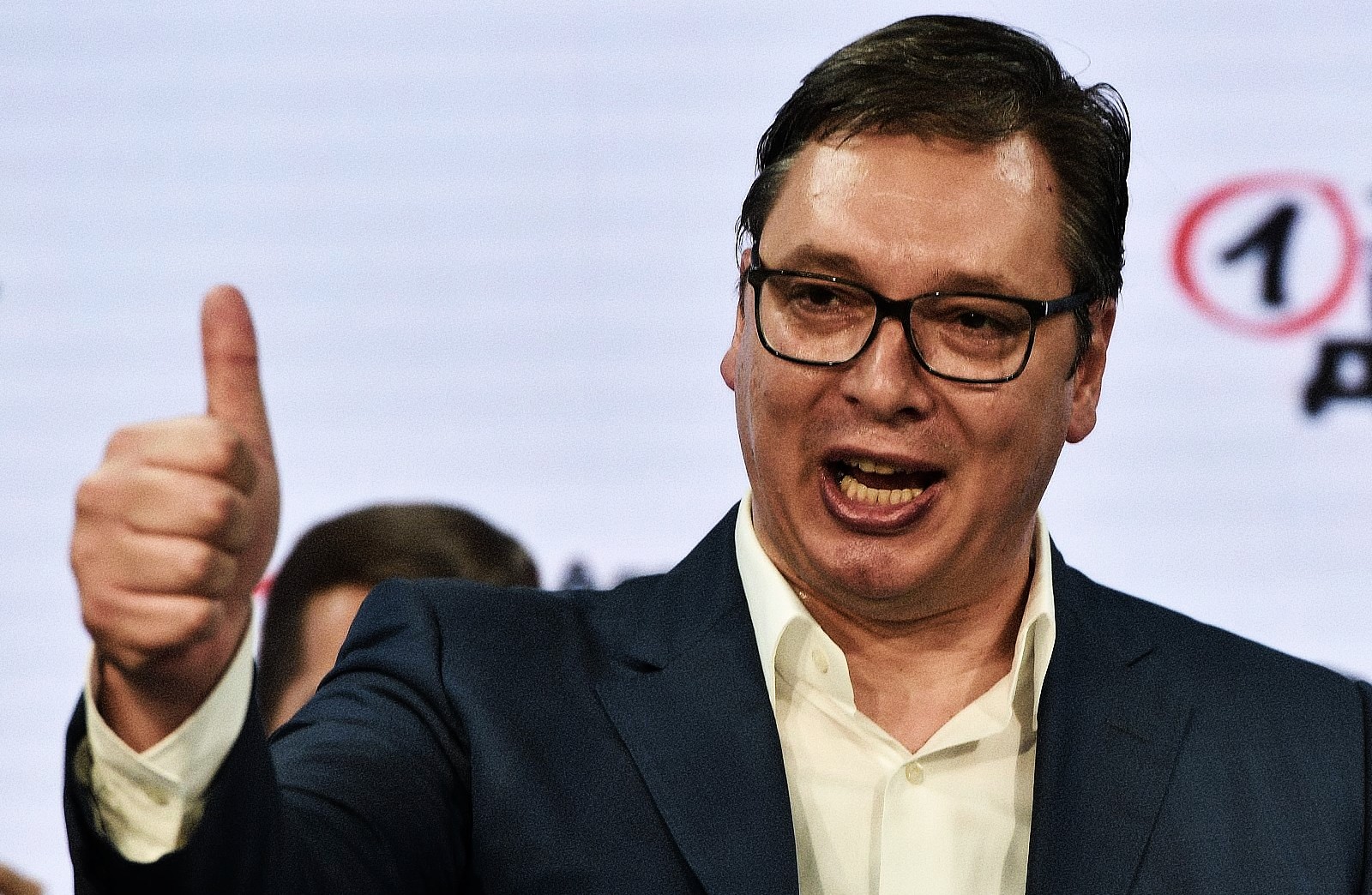 Je li u Srbiji jučer umrla demokracija?