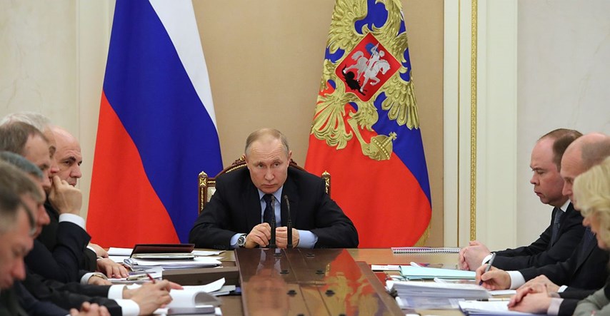 Usprkos koronavirusu, Putin želi održati referendum zakazan za travanj