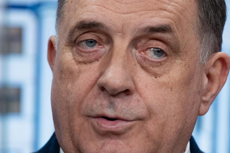 Dodik prijetio ruskim vetom. Rusija napravila potpuno suprotno