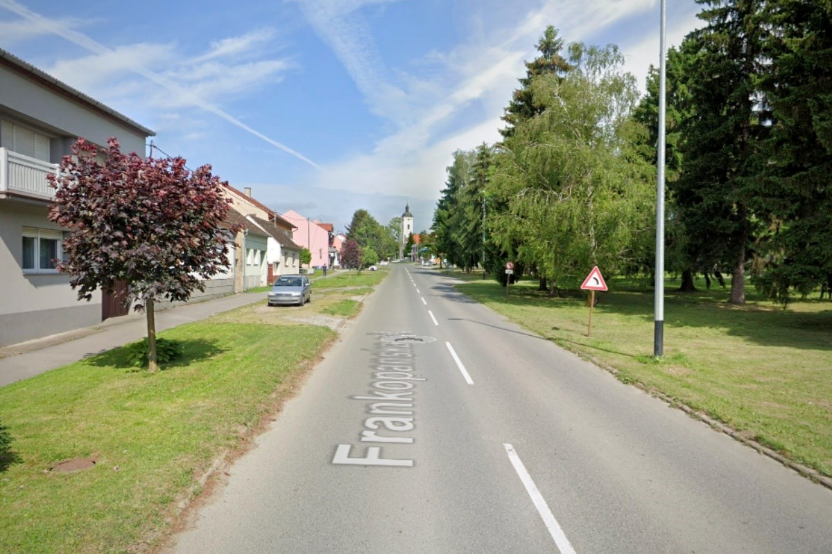 Sudar dva motora i auta u Slavoniji, ima ozlijeđenih