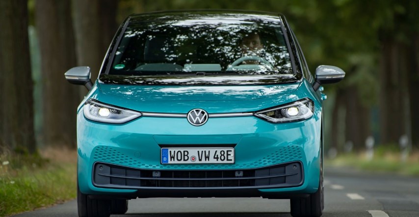 Volkswagen je u Nizozemskoj pregazio Teslu 359 puta boljom prodajom