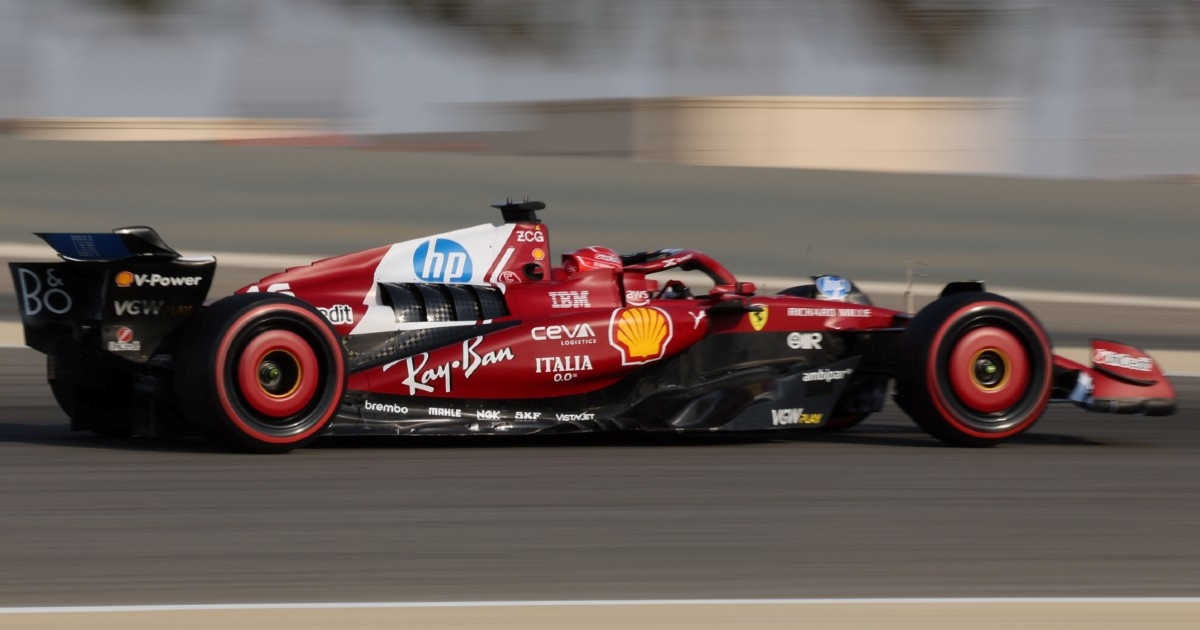 Pogledajte kako je vozaču Ferrarija otpao retrovizor tijekom vožnje