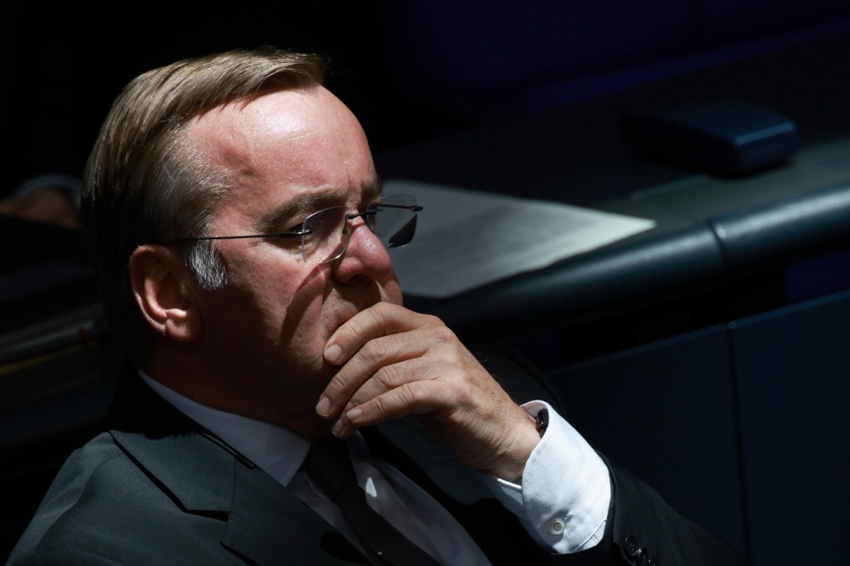 Njemački ministar obrane: Ruski avion je preletio njemačku fregatu na Baltiku