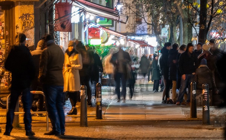U Njemačkoj rekordnih 30.277 novih slučajeva