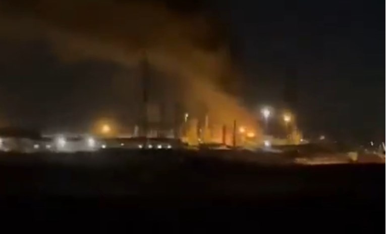 VIDEO Ukrajinci napali veliku rafineriju duboko u Rusiji