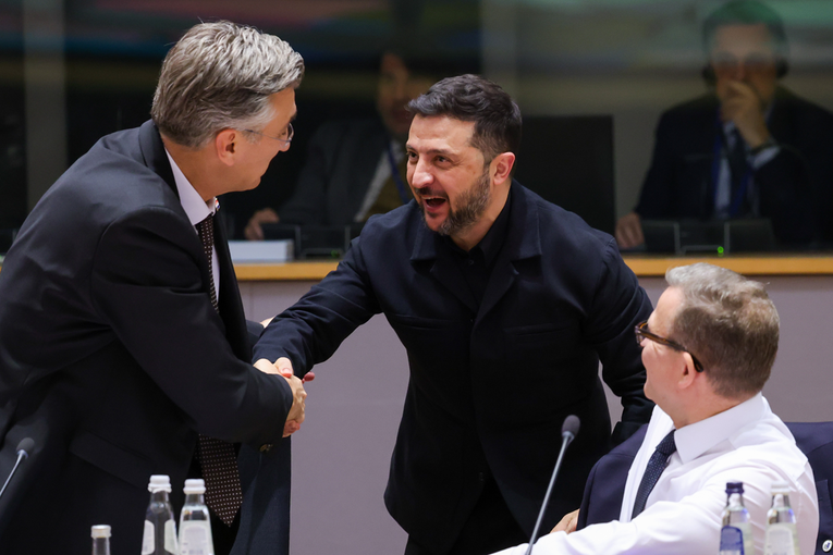 Zelenski u Bruxellesu: Tražim vas da nađete 70 milijardi eura