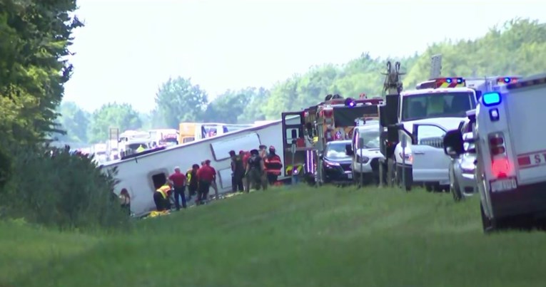 Autobus s više od 50 turista sletio s ceste u SAD-u, više mrtvih i ozlijeđenih
