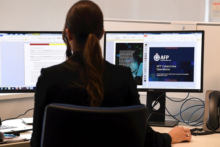 Studija otkriva da je većinu AI chatbotova lako prevariti da daju opasne odgovore