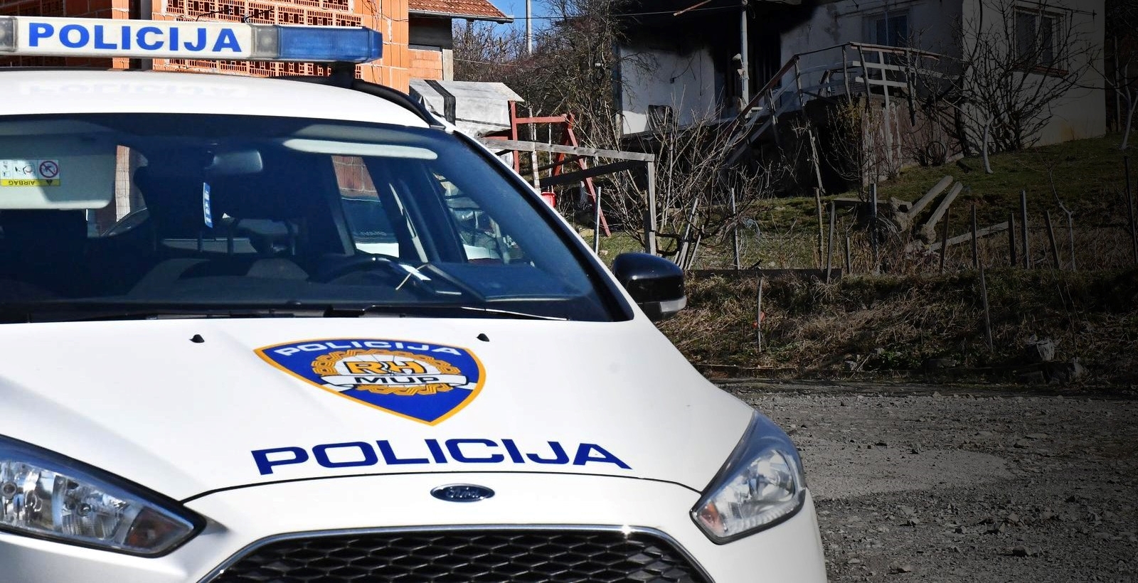 Kod Pitomače izvrijeđao suprugu: Ku*vo, je*al te brat, je*al te Jopa. Ona pobjegla