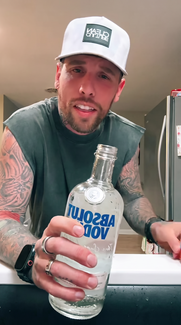 Bivši alkoholičar upozorava ljude koji piju samo vikendom: "Jedno ne shvaćate"