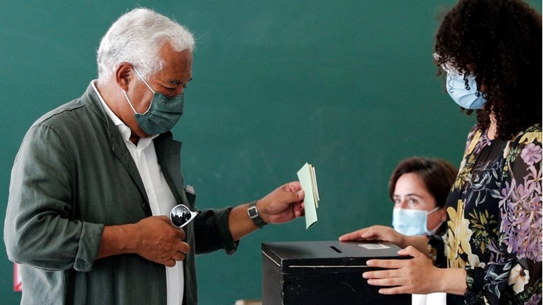 Izbori u Portugalu su 30. siječnja. Zaraženi koronom moći će na birališta