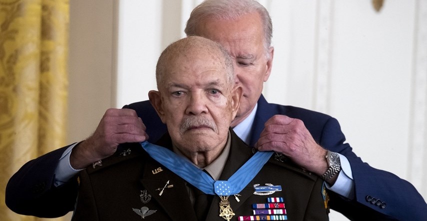 Biden uručio Medalju časti afroameričkom heroju Vijetnamskog rata