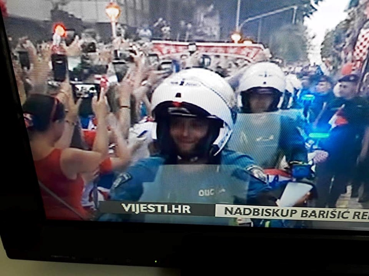 Sjećate li se nasmijanog policajca koji je 2018. na dočeku oduševio Hrvatsku?
