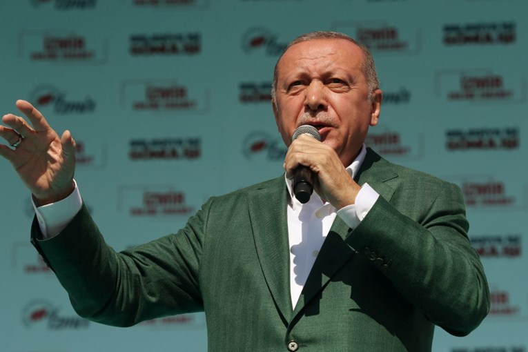 Erdoganova stranka proglasila pobjedu u Istanbulu. Brojke kažu drugačije
