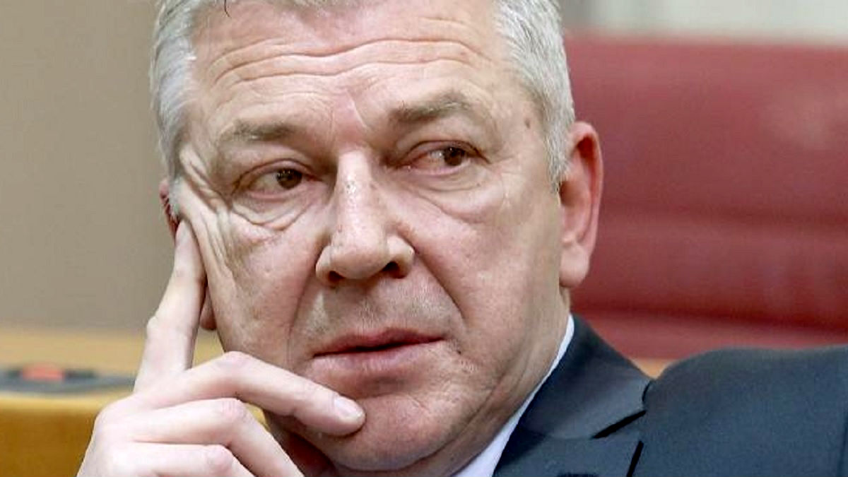 Ostojić misli da Radeljić laže: "Zašto je Kolinda zaposlila tako opasnu osobu?"