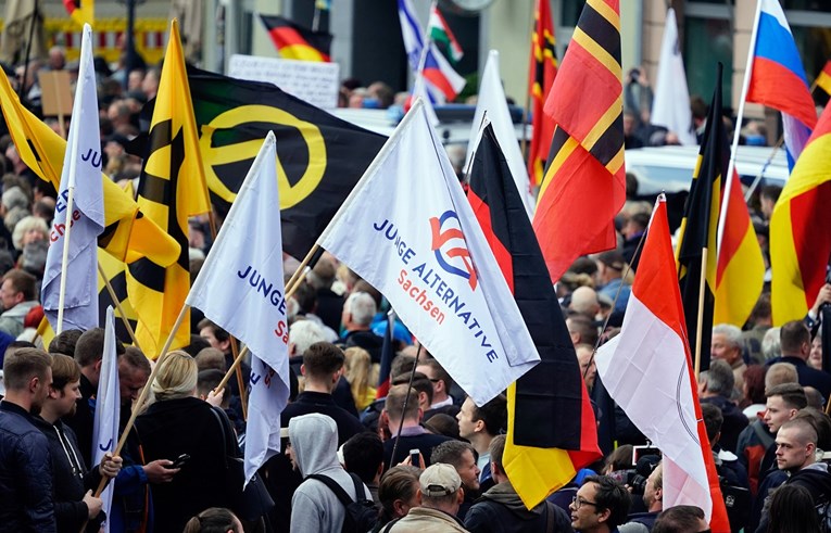 U Njemačkoj je sve više ekstremnih desničara