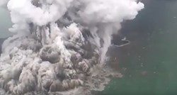 Tsunami u Indoneziji ubio 373 ljudi, 1.500 ozlijeđenih. Vulkan opet eruptirao