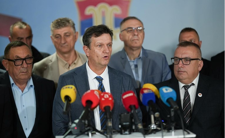 Oporba u RS-u ne priznaje pobjedu Dodikovog kandidata. "Velika izborna krađa"