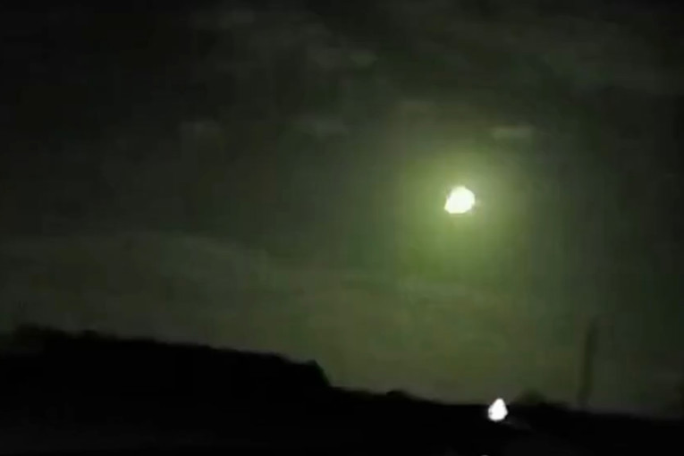 VIDEO Meteorit obasjao noćno nebo iznad Engleske. "Bilo je prilično fora"